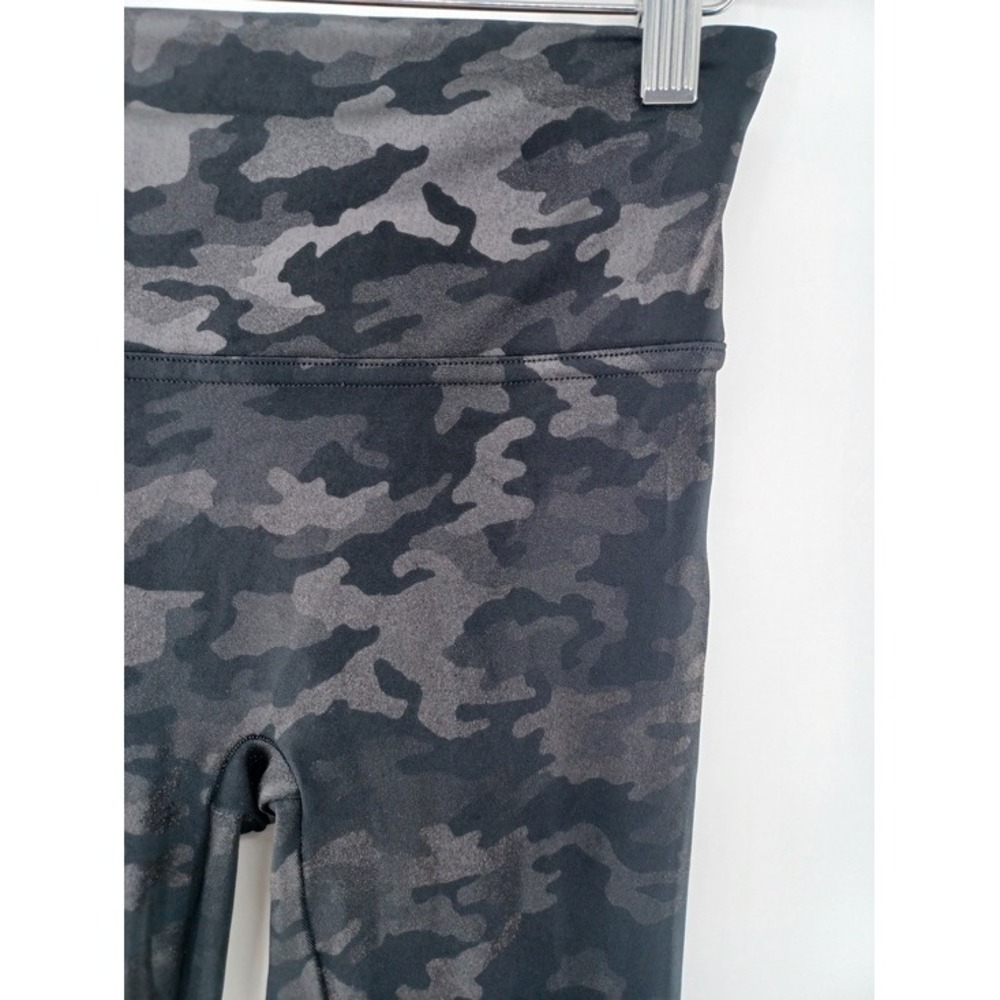 Spanx Faux Leather Leggings Women Size Small Black Camo Metallic High Waist Yoga